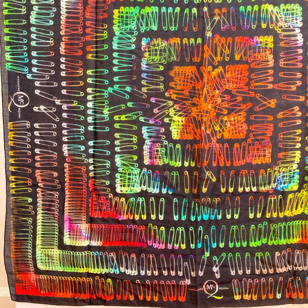 Alexander McQueen Multicolor safety pin scarf